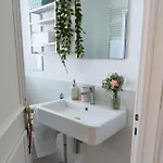 Aria Buona 아파트